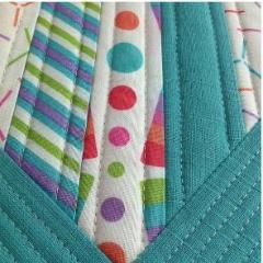 Quarter Inch Quilting Foot with Guide -  Accurate ¼” Seams - Image 5