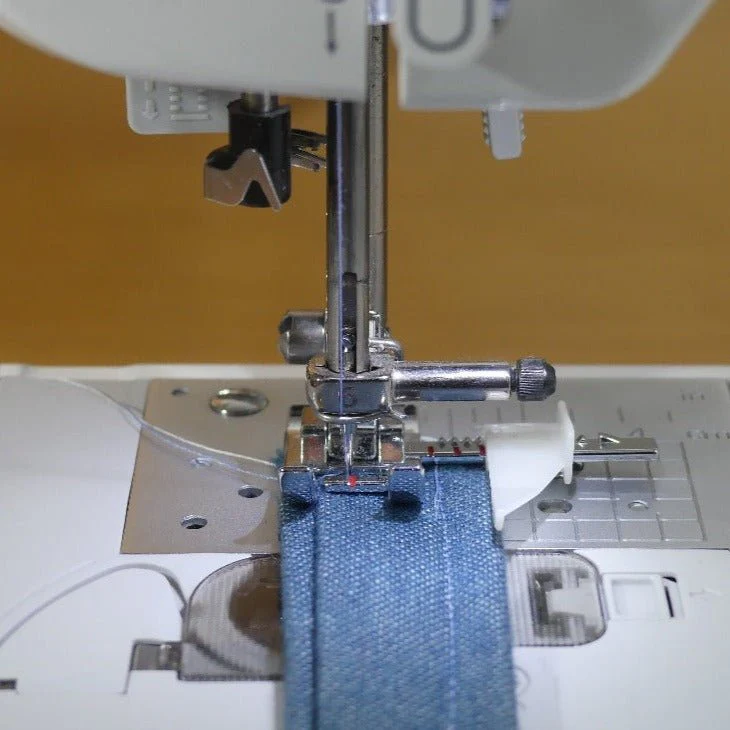 Adjustable Guide Presser Foot - For Accurate Seams of 3/8" to 1 1/2" & Straight Topstitching - Image 4