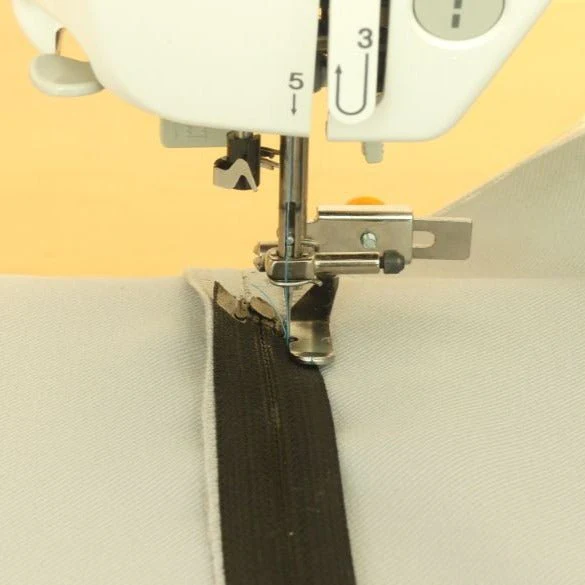 Adjustable Zipper Foot - Perfect for Sewing Close to Raised Edges! - Image 4