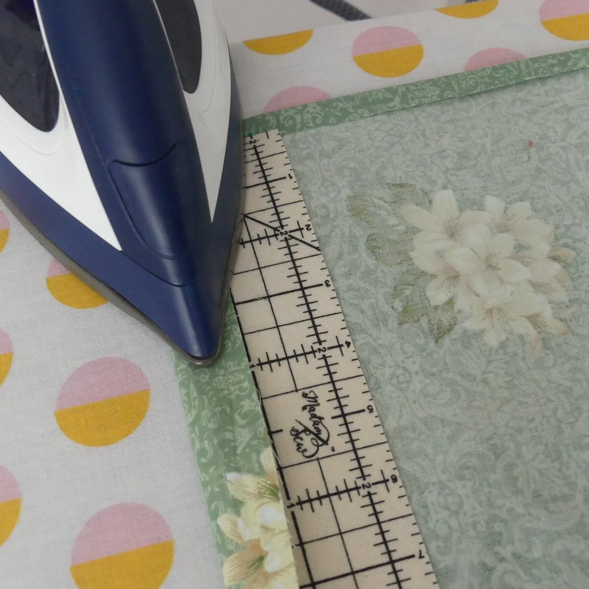 Perfect Hem Duo Ruler Set - Image 5