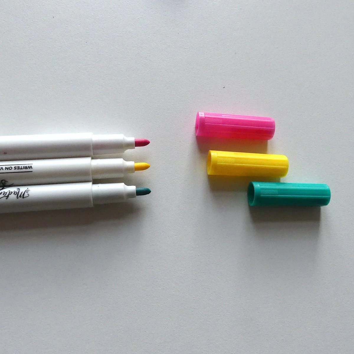 Permanent Fabric Markers - 12 colors in 1 set - Image 4