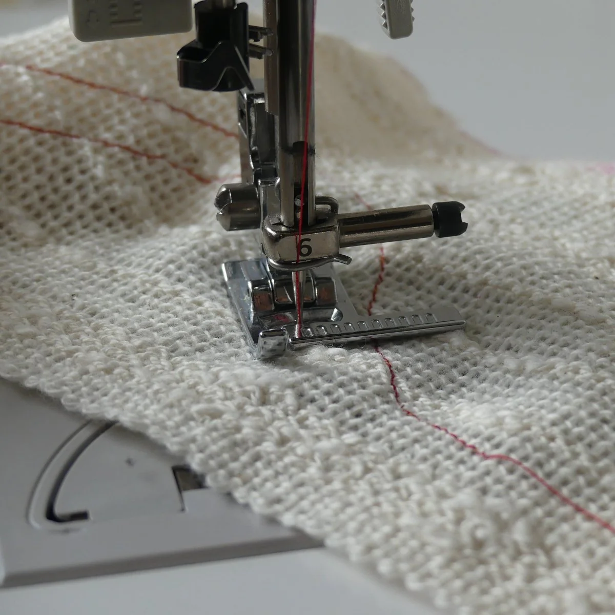 Sewing Machine Ruler Foot - Image 5