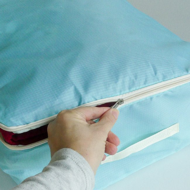 Quilt Storage Bag - Standard Size (22”L x 15”W x 8”H) - Turquoise - Image 5