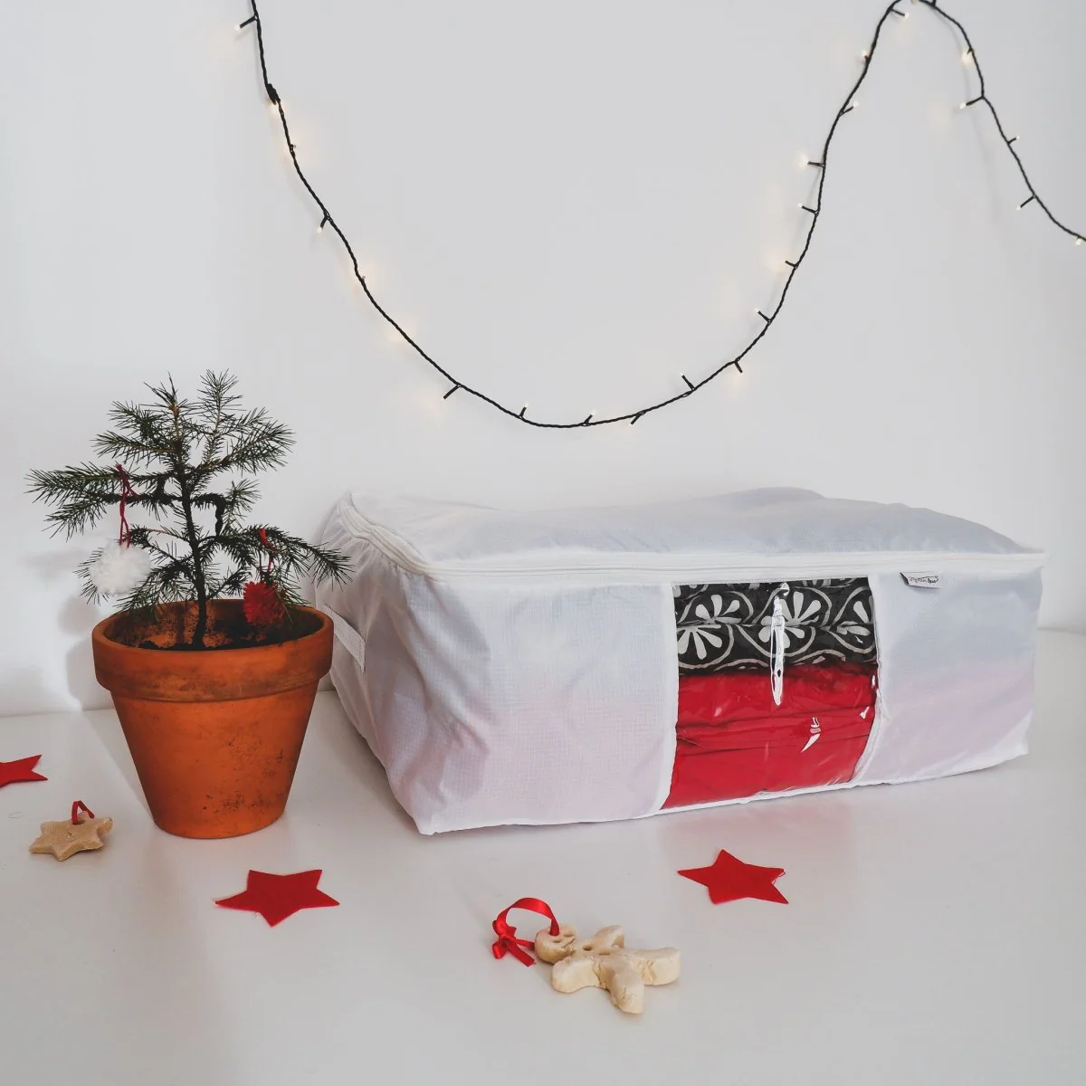 Quilt Storage Bag - Green "Fir Tree", Red "Holly Berry", White "Snow Fall" - Image 11