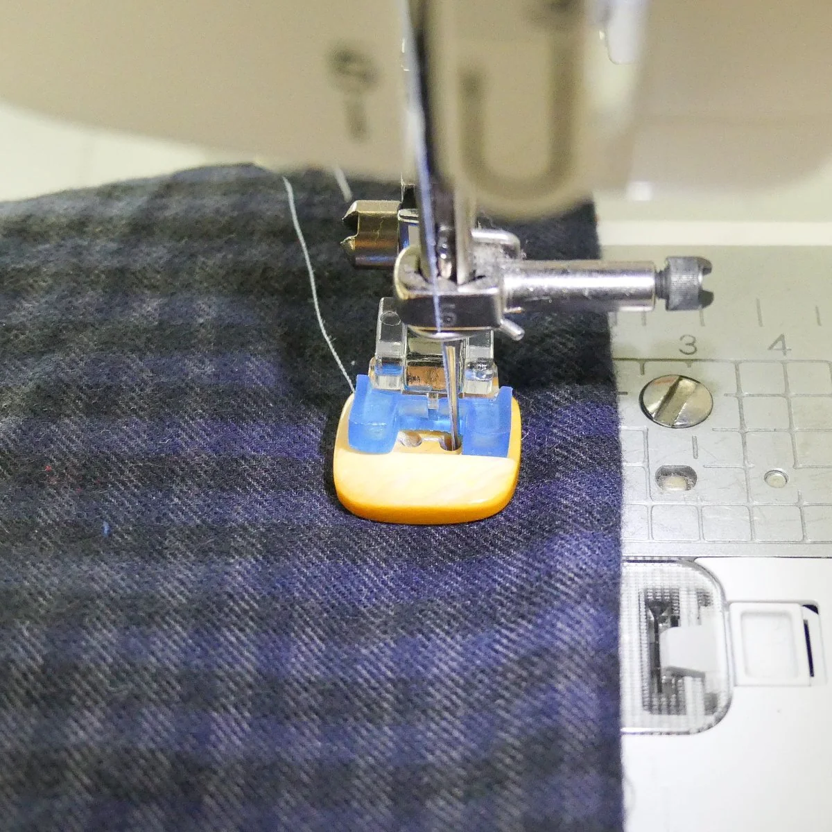 Button Presser Foot - How to Sew a Button Easily - Image 3