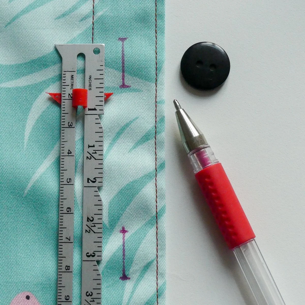 Measuring Gauge for Sewing - Image 8