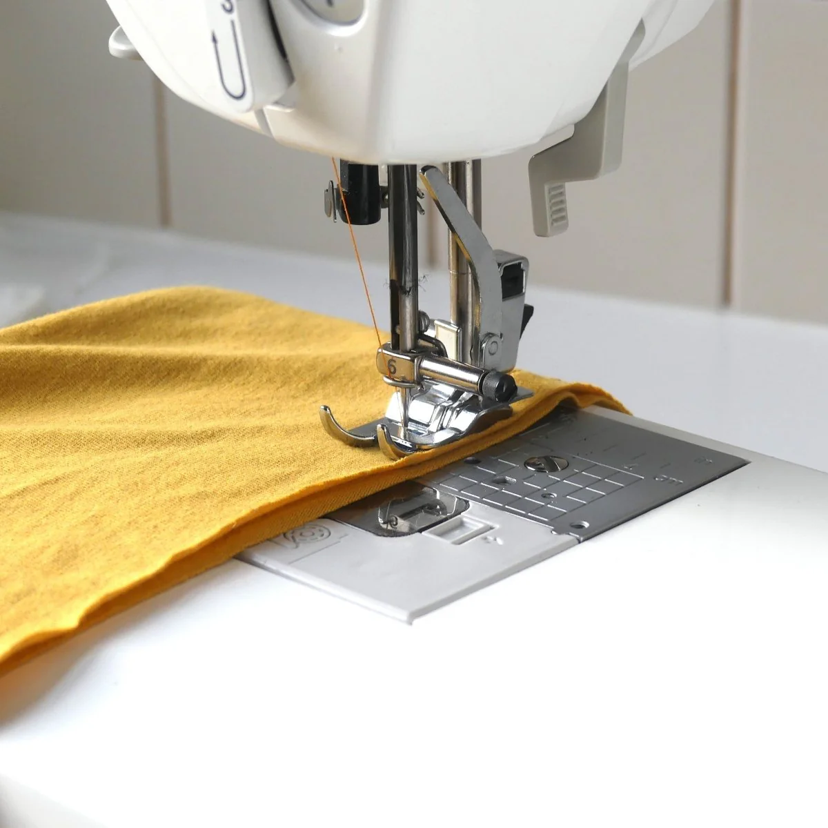 The Knit Foot - Universal Presser Foot for Stretch Fabrics - Image 2