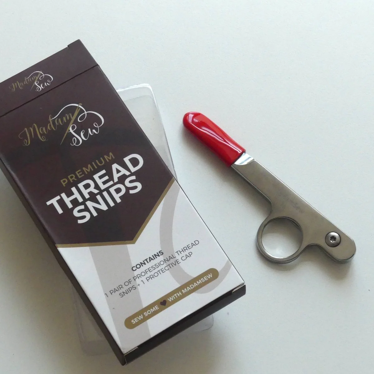 Premium Thread Snips for Sewing and Quilting - Image 10