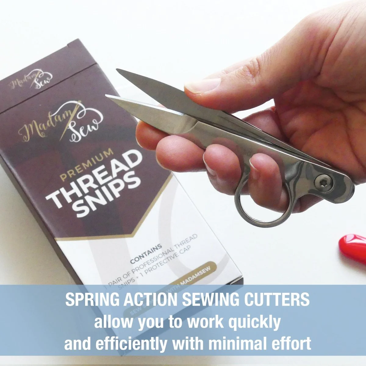 Premium Thread Snips for Sewing and Quilting - Image 4
