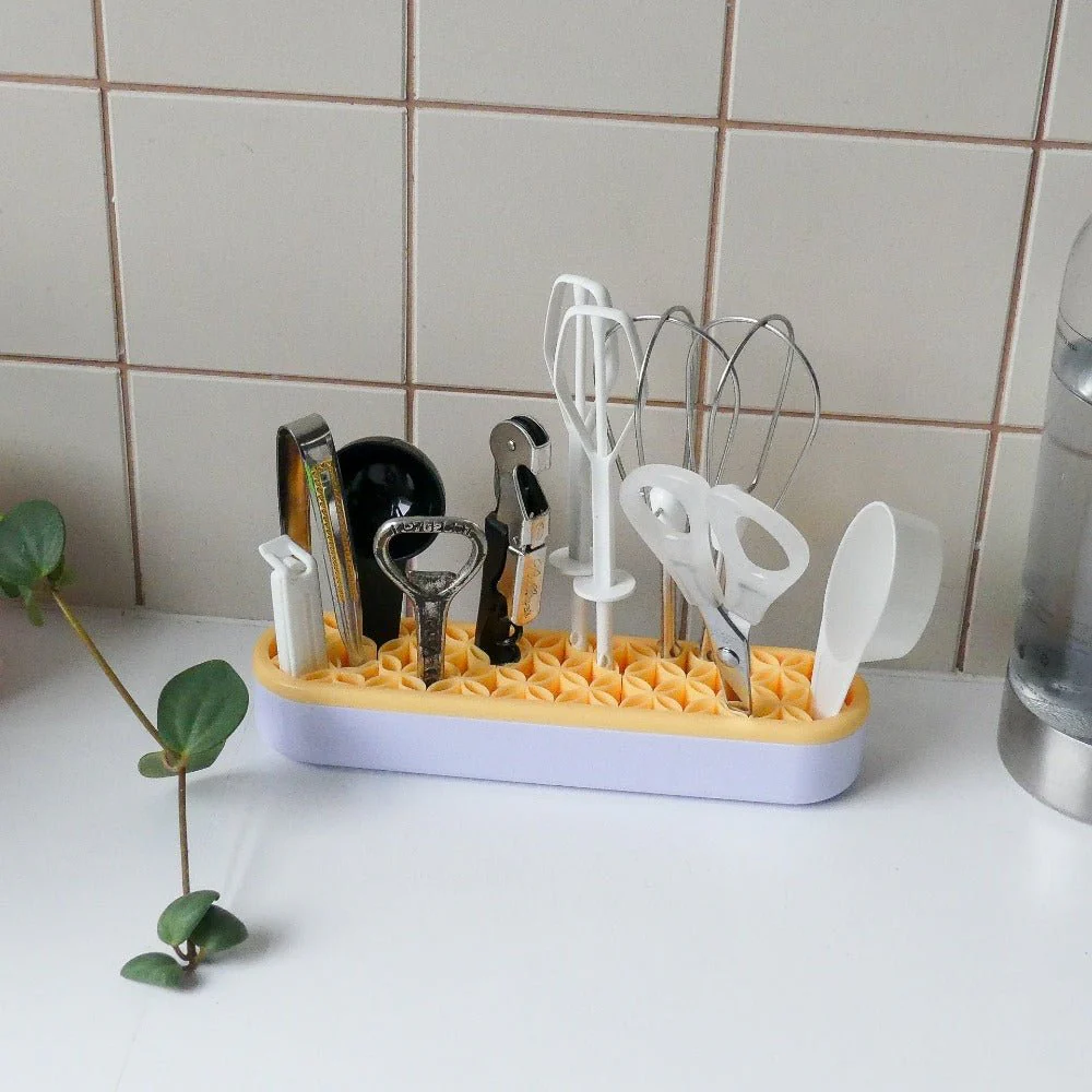 Upstanding Tool Caddy - Sewing Tool Organizer - Image 4