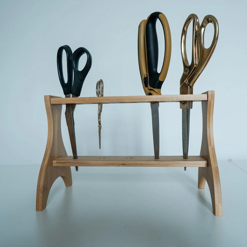 Bamboo Desktop Scissors Stand - Holds up to 5 pairs of shears - Image 7