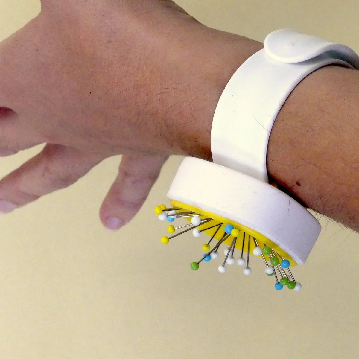 Wrist Magnetic Pin Cushion - Image 4